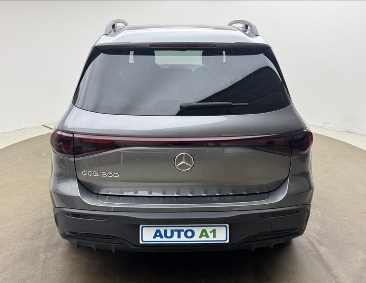 Mercedes-Benz EQB SUV / Terénní 0,0 168 kw