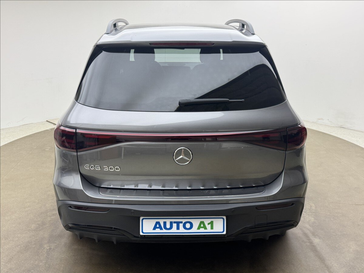 Mercedes-Benz EQB SUV / Terénní 0,0 168 kw