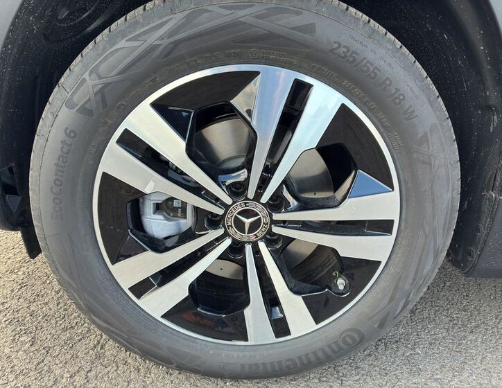 Mercedes-Benz GLB 26