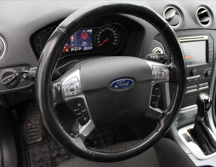 Ford Mondeo Kombi 2,0 l 120 kw