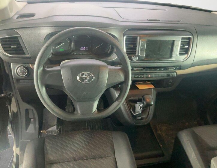 Toyota ProAce 2