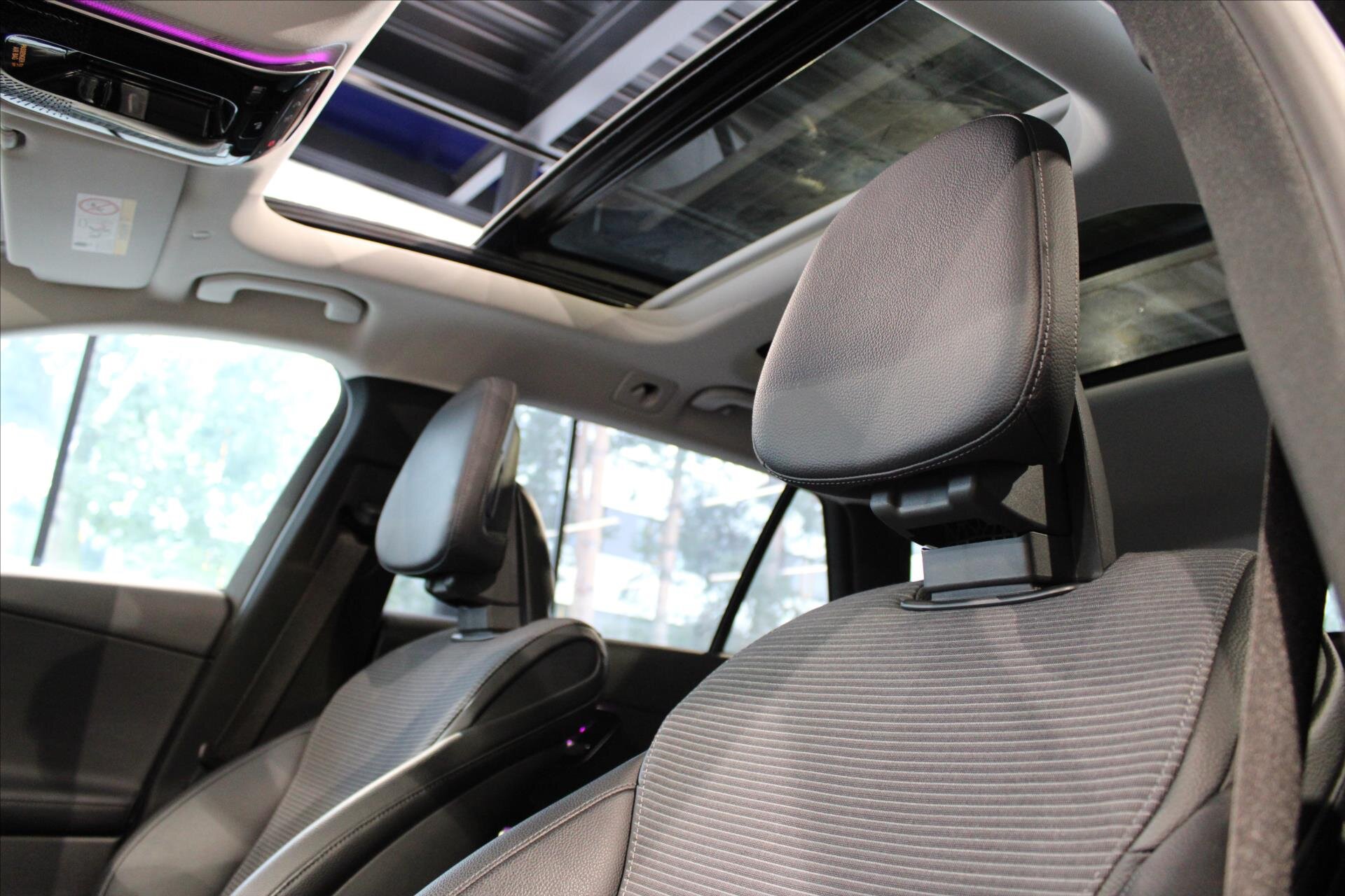 Mercedes-Benz Třídy C Kombi 2,0 l 147 kw