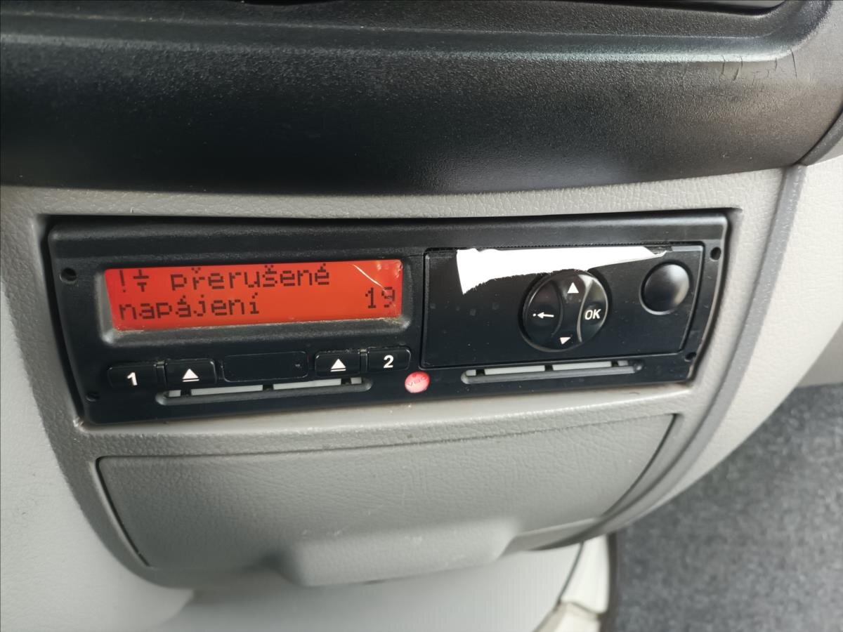 Volkswagen Crafter Skříň 2,0 l 120 kw