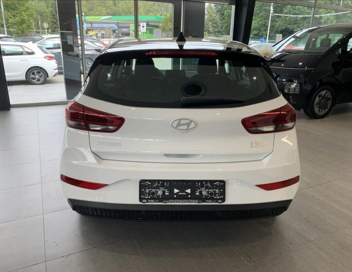 Hyundai i30 6