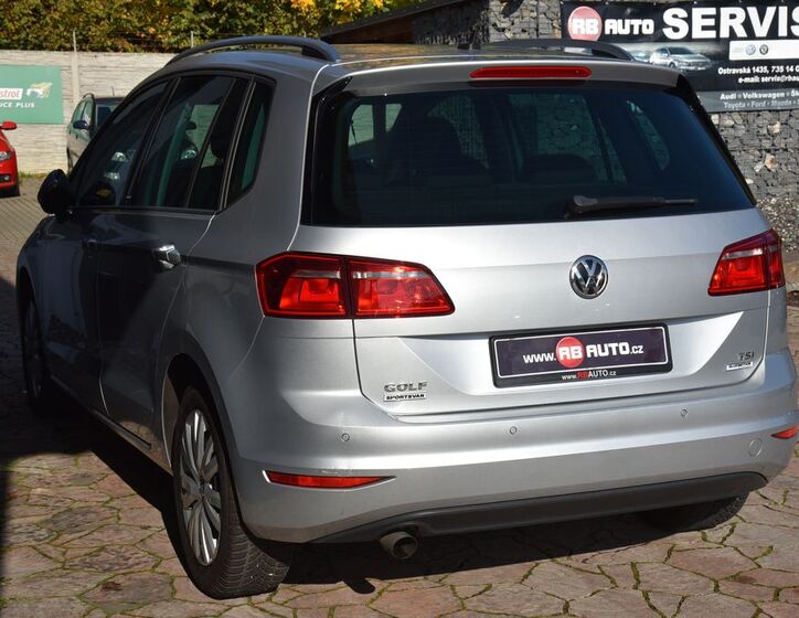 Volkswagen Golf Sportsvan 10