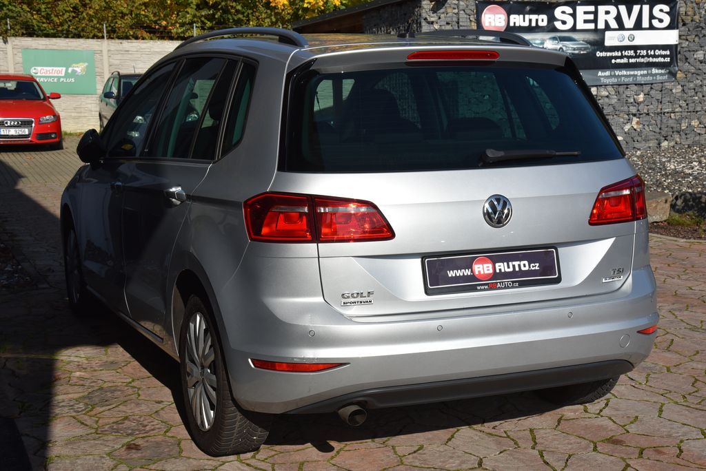 Volkswagen Golf Sportsvan