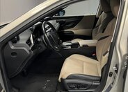 Lexus ES 300h Sedan 2,5 l 160 kw