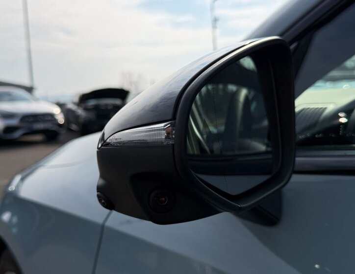 Mercedes-Benz CLA Sedan / Limuzína 1,5 l 120 kw