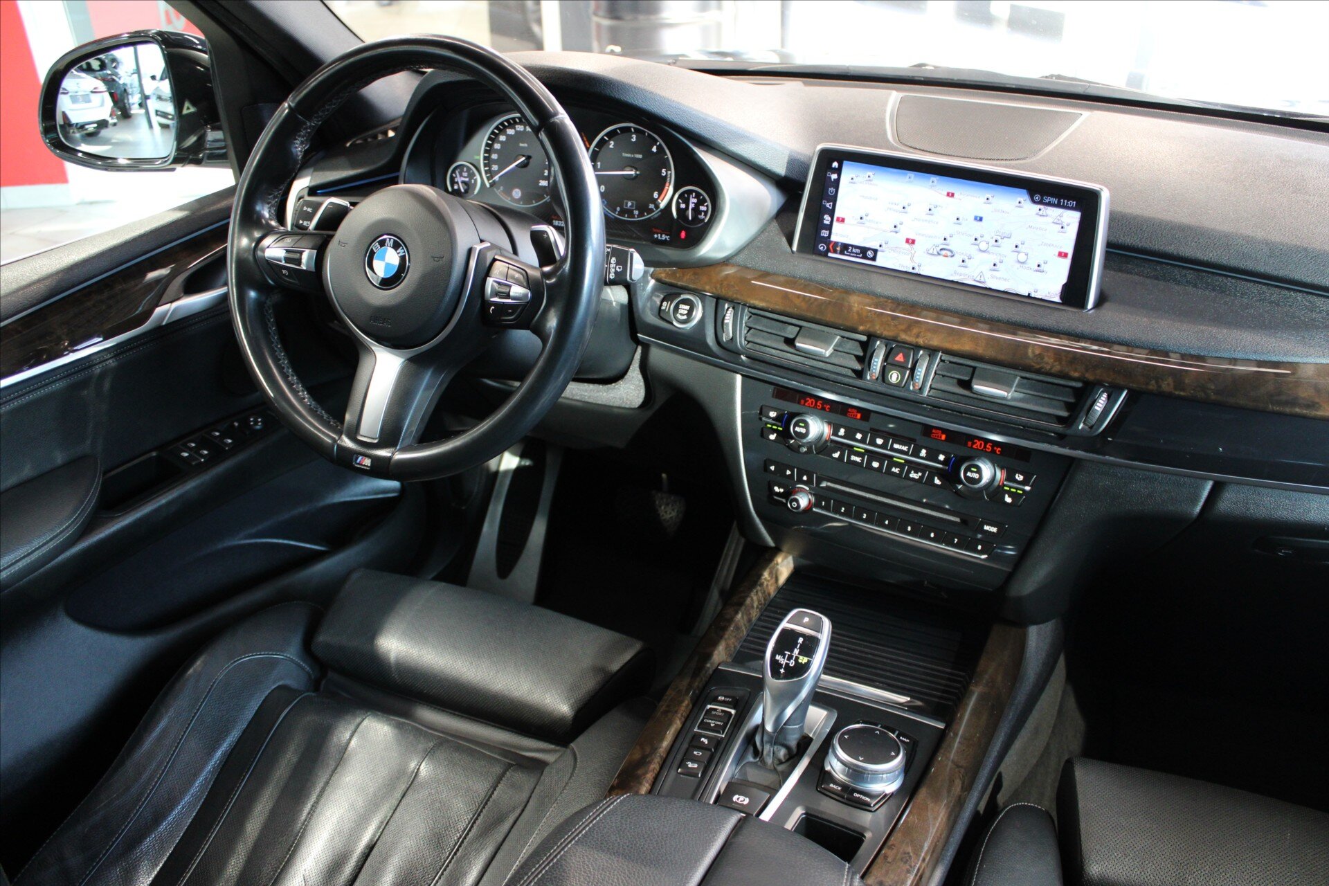 BMW X5 SUV 3,0 l 230 kw