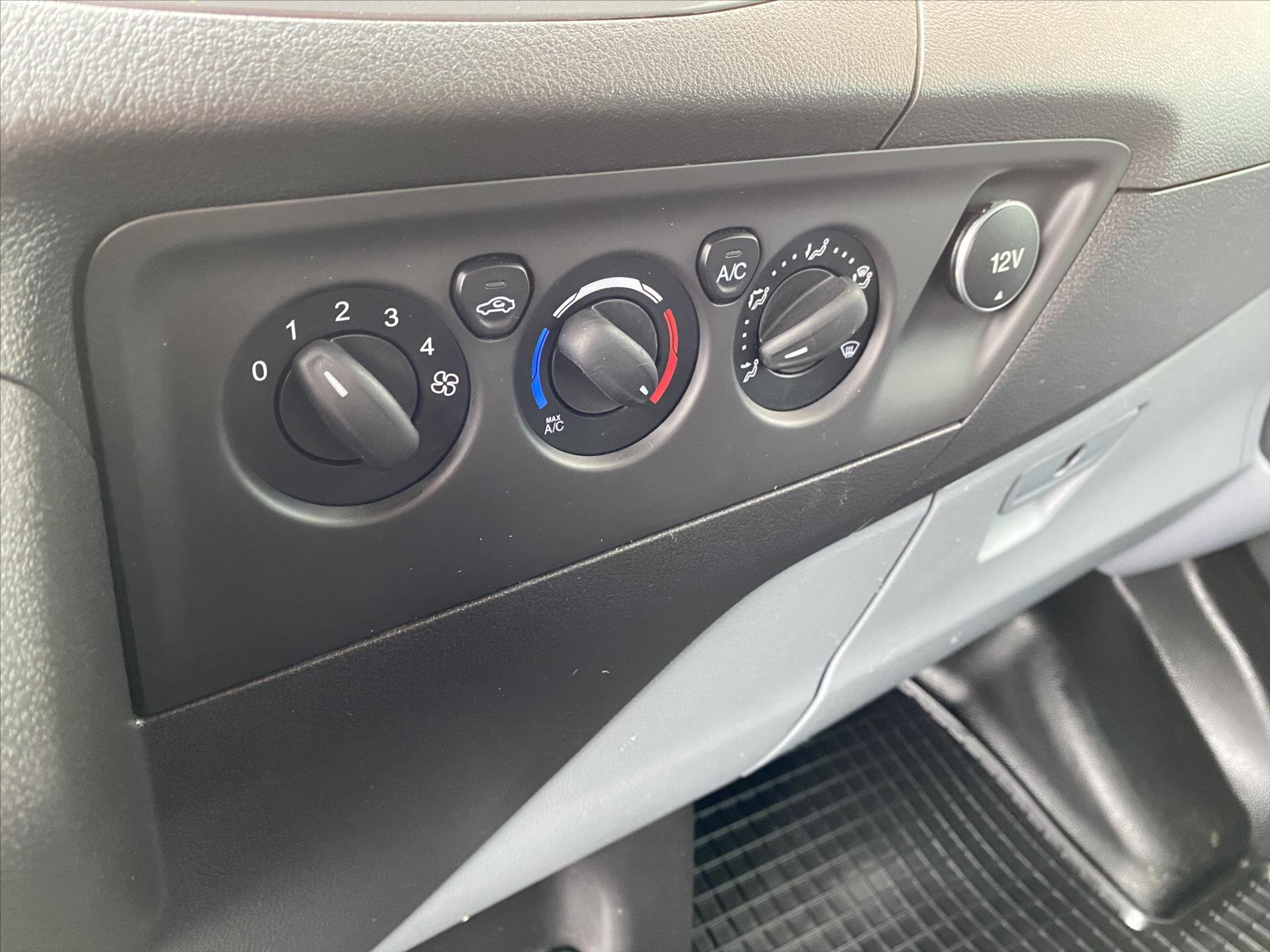 Ford Transit Custom Ostatní 2,2 l 92 kw