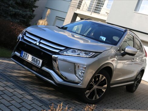 Mitsubishi Eclipse Cross Kombi 1,5 l 120 kw