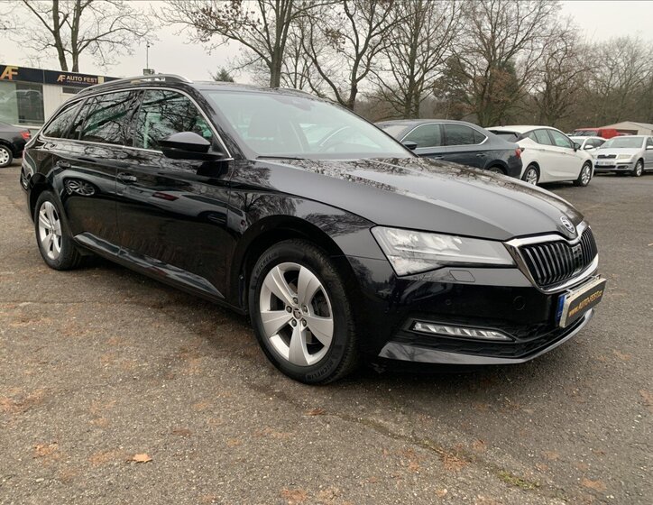 Škoda Superb 3