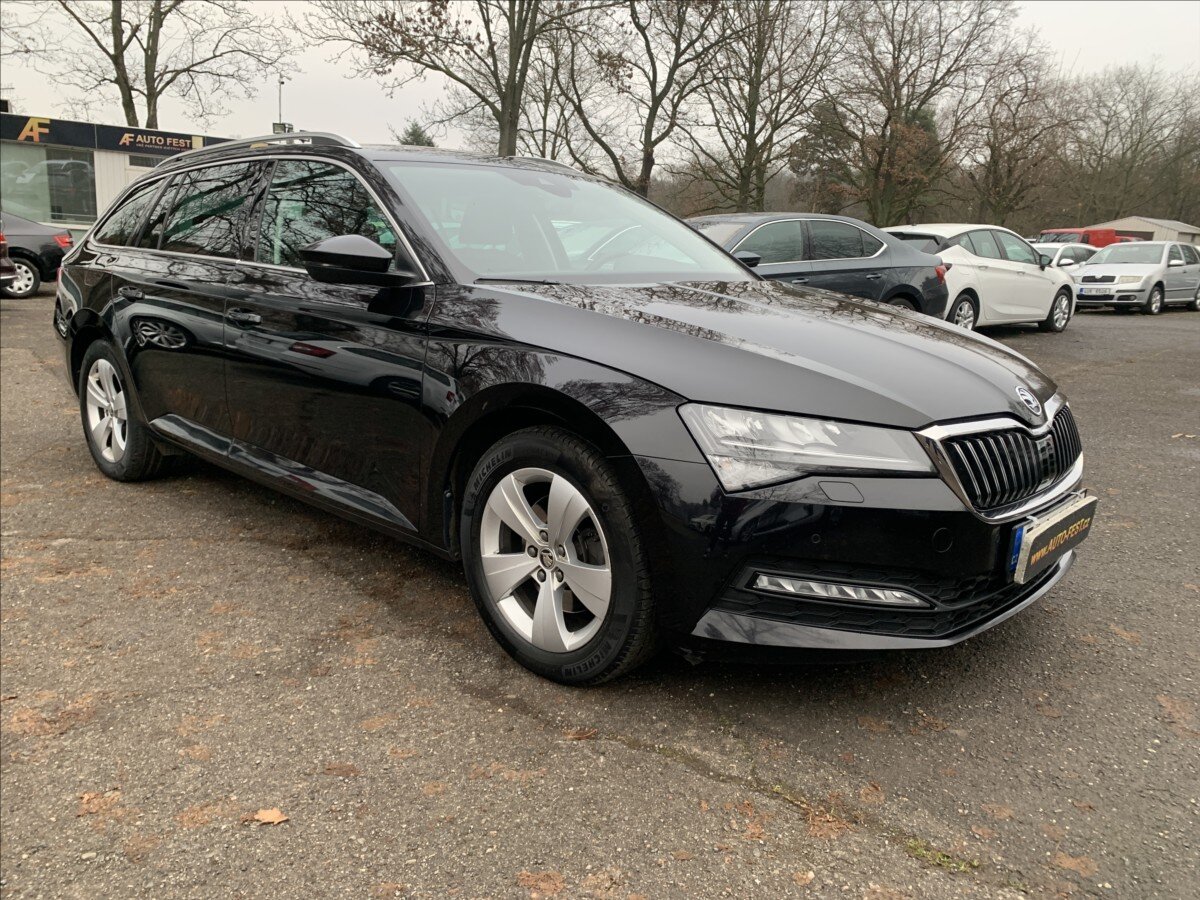 Škoda Superb