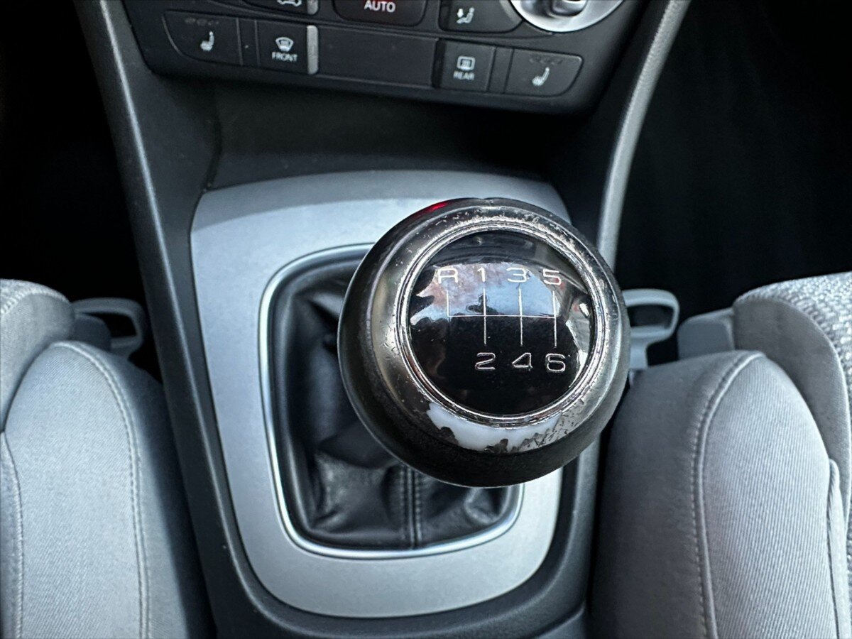 Audi Q3 Kombi 2,0 l 125 kw