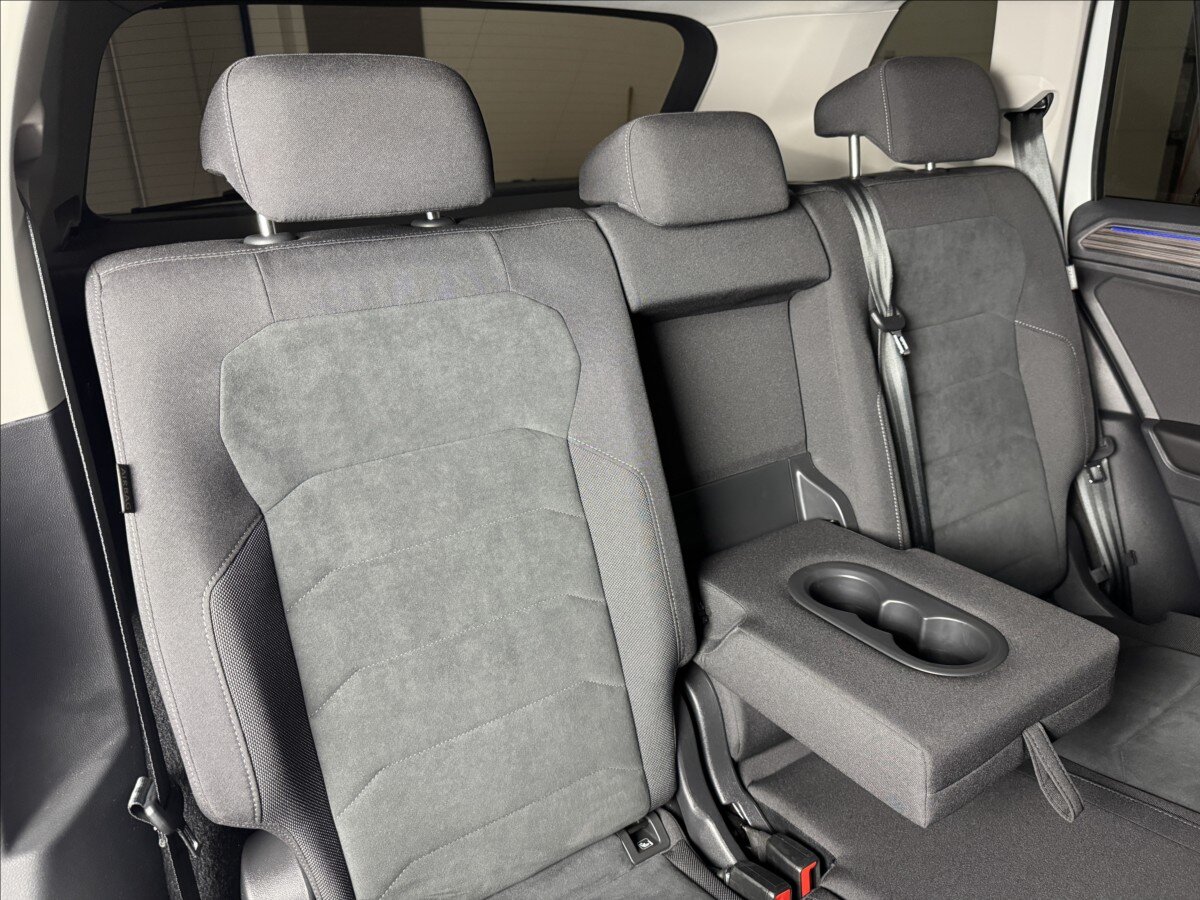 Volkswagen Tiguan Allspace SUV / Terénní 2,0 l 110 kw