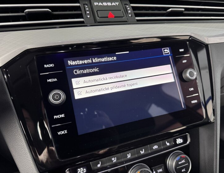 Volkswagen Passat Kombi 2,0 l 140 kw