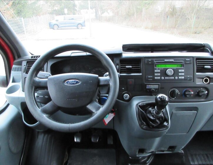 Ford Transit Valník 2,4 l 103 kw