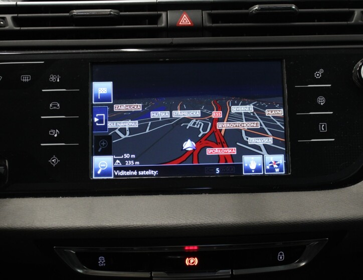 Citroën Grand C4 Picasso 11