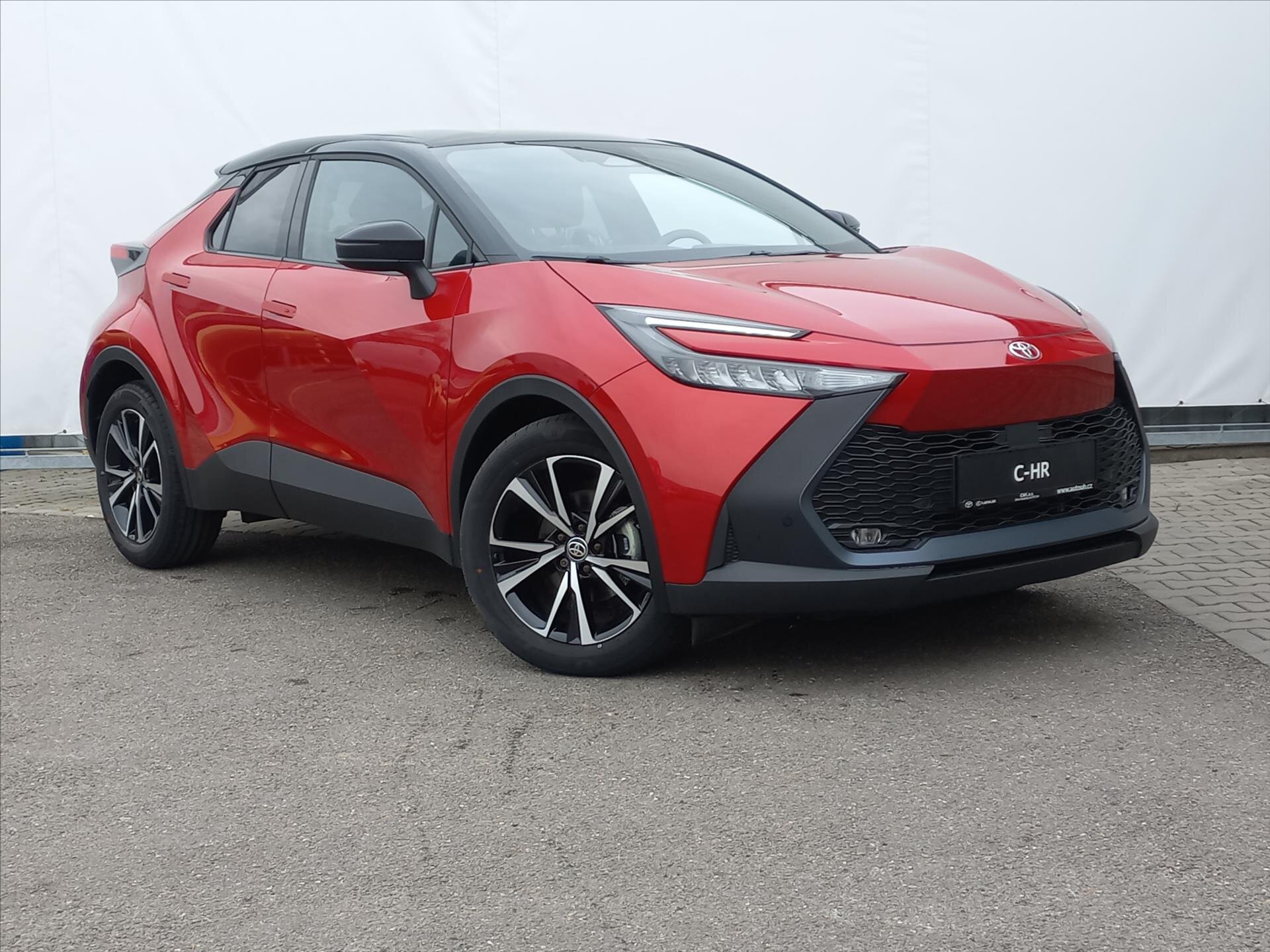 Toyota C-HR Hatchback 2,0 l 112 kw