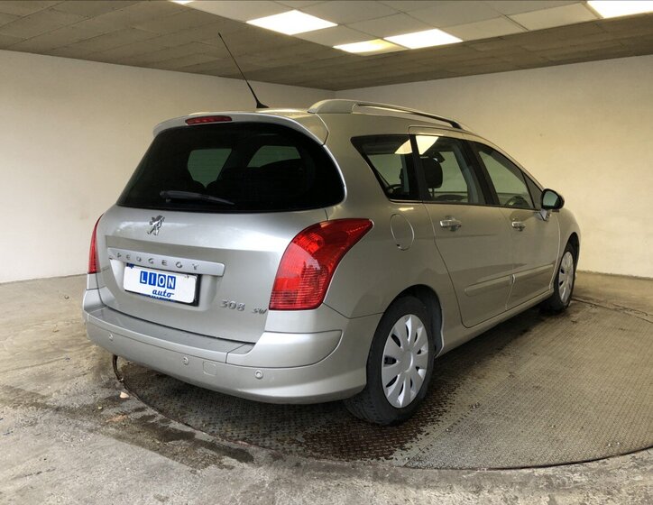 Peugeot 308 Kombi 1,6 l 88 kw