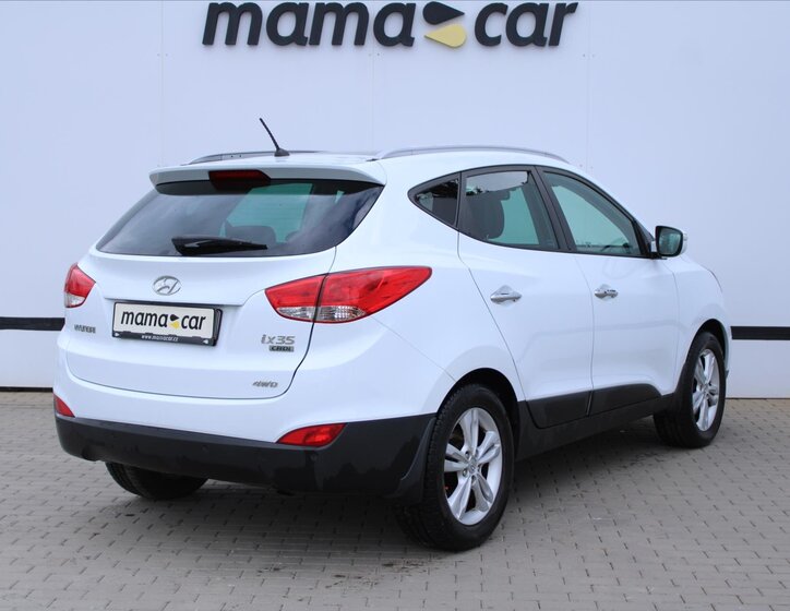 Hyundai ix35 Kombi 2,0 l 100 kw