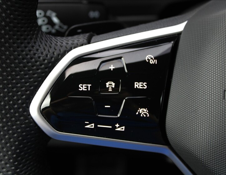 Volkswagen Tiguan 26