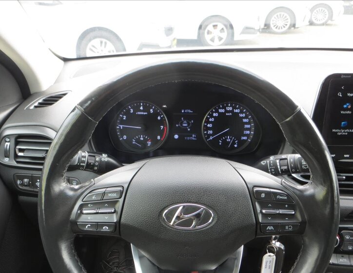 Hyundai i30 Kombi 998,0 88 kw