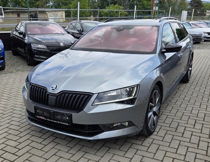 Škoda Superb 1