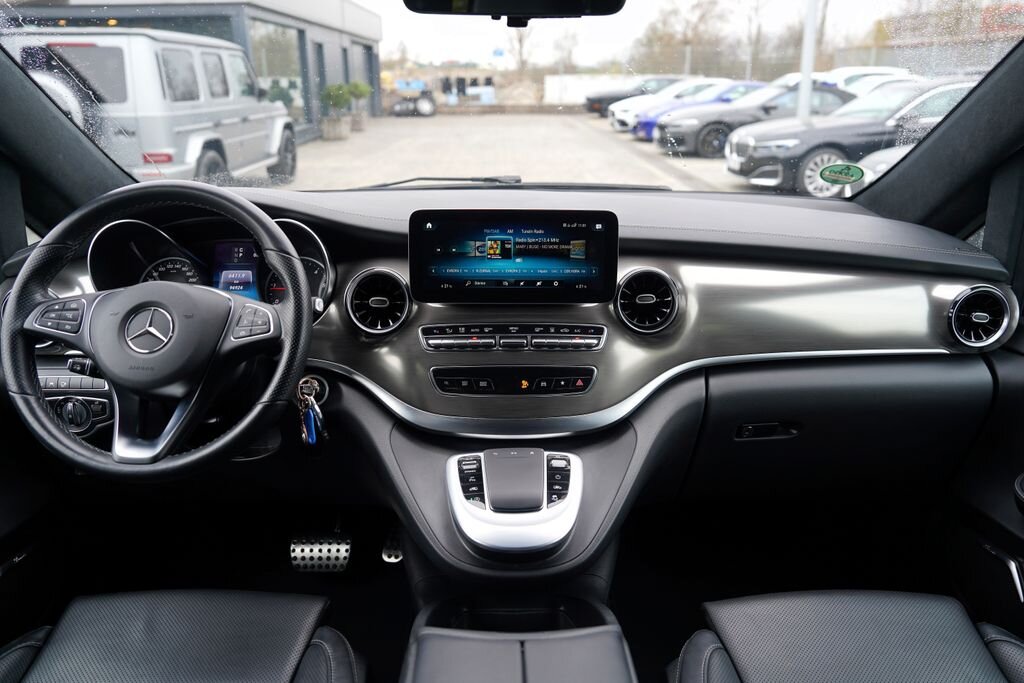 Mercedes-Benz Třídy V MPV 2,0 l 174 kw