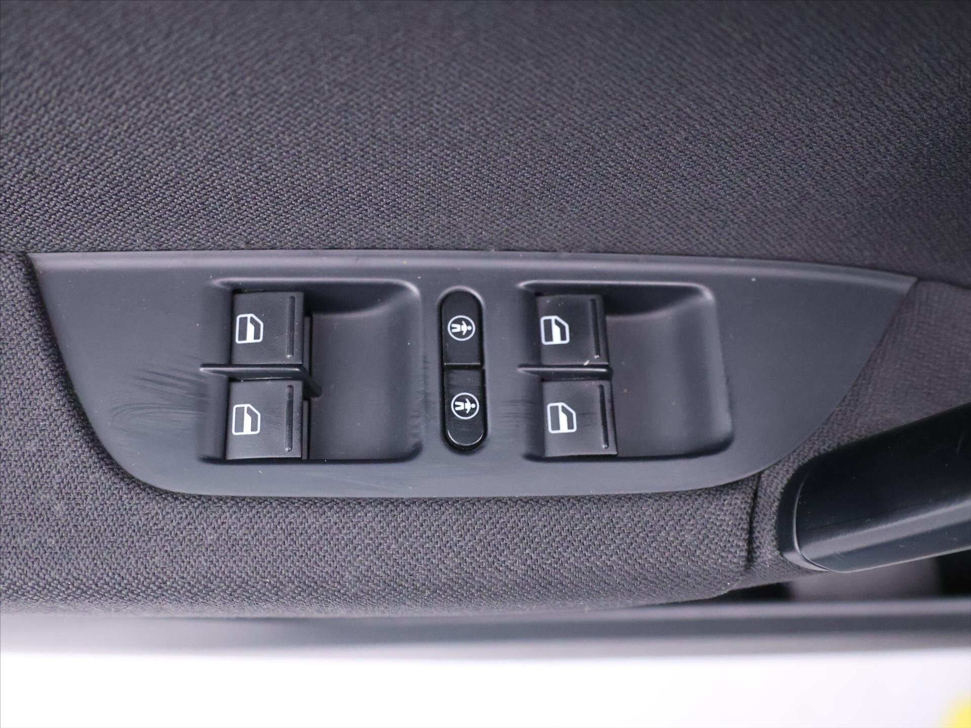 Volkswagen Touareg SUV / Terénní 3,0 l 150 kw