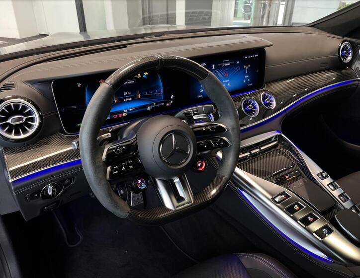 Mercedes-Benz AMG GT 9