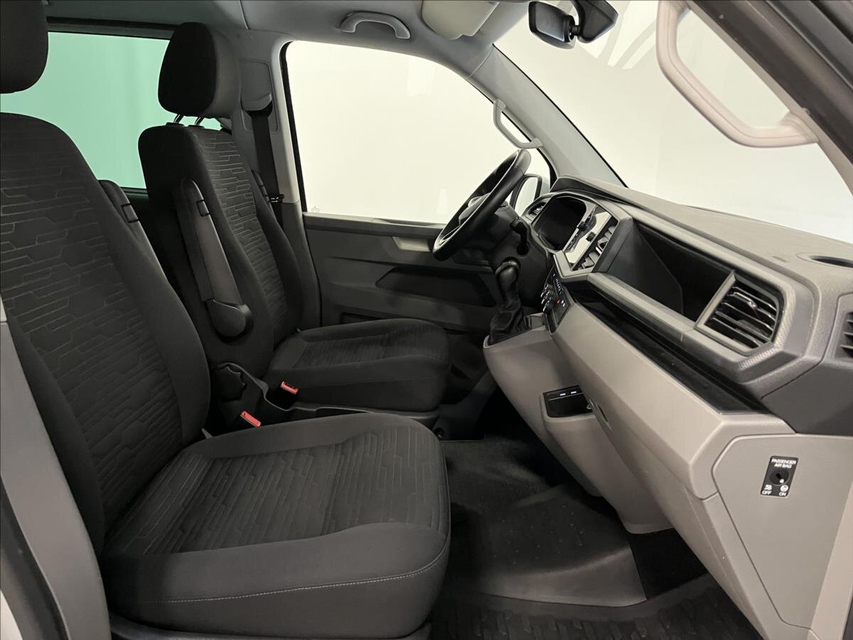 Volkswagen Caravelle Kombi 2,0 l 110 kw