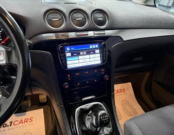 Ford Galaxy MPV 2,0 l 120 kw