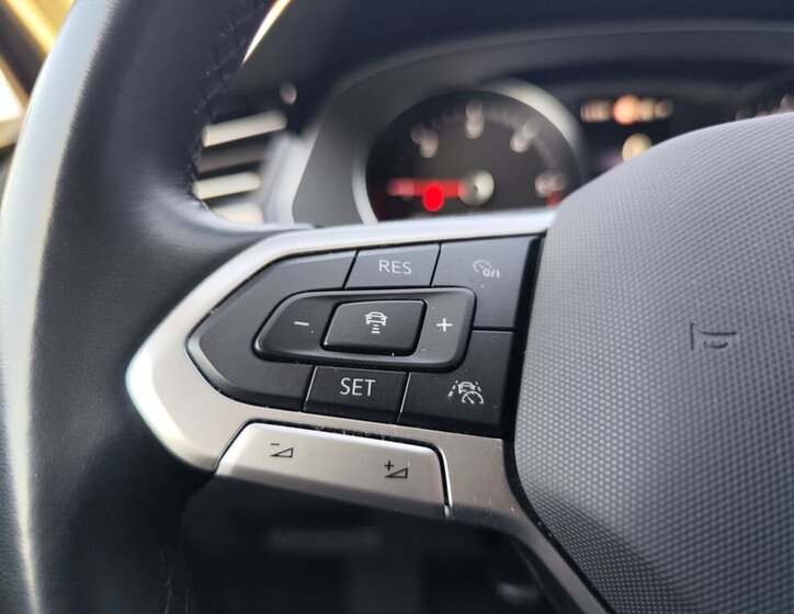 Volkswagen Passat Kombi 2,0 l 110 kw