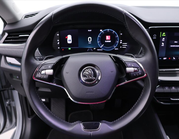 Škoda Octavia Liftback 1,5 l 110 kw