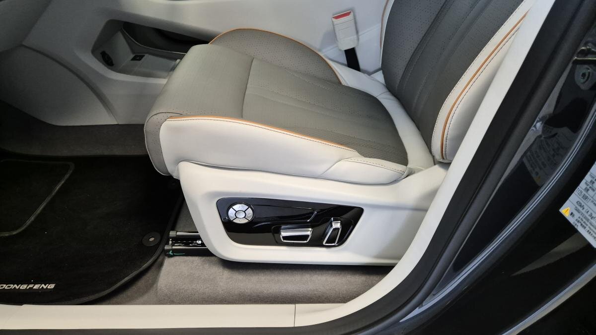 Dongfeng U-Tour MPV 1,5 l 130 kw