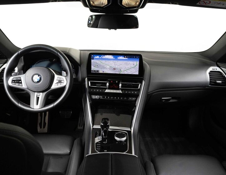 BMW Řada 8 Ostatní 4,4 l 390 kw