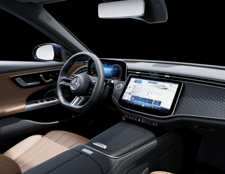 Mercedes-Benz Třídy E 8