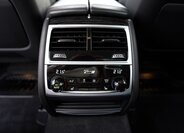 BMW Řada 7 Sedan / Limuzína 4,4 l 390 kw
