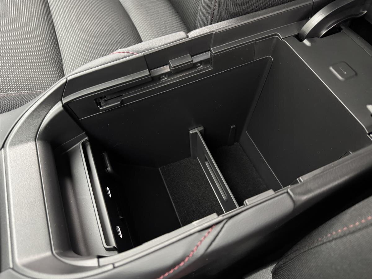 Mazda CX-30 SUV / Terénní 2,0 l 90 kw