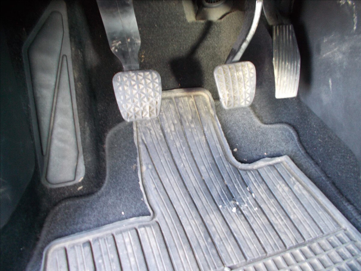 Opel Astra Sedan 1,4 l 103 kw