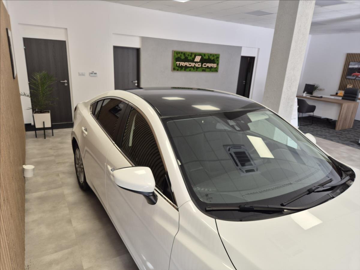 Mazda 6 Sedan 2,0 l 107 kw