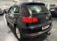 Volkswagen Tiguan SUV / Terénní 1,4 l 118 kw