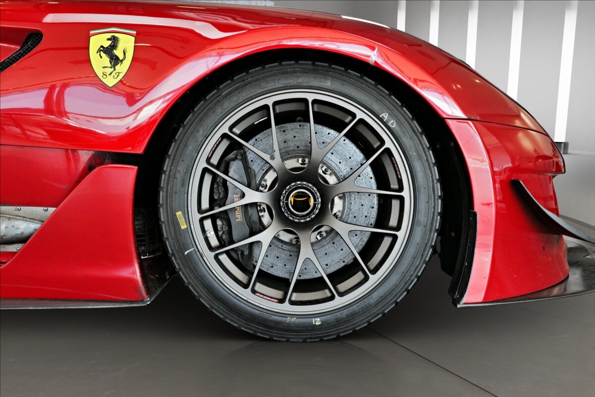 Ferrari 599 Kupé 6,0 l 551 kw