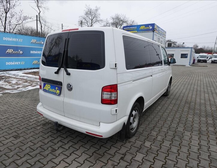 Volkswagen Caravelle Ostatní 2,0 l 132 kw