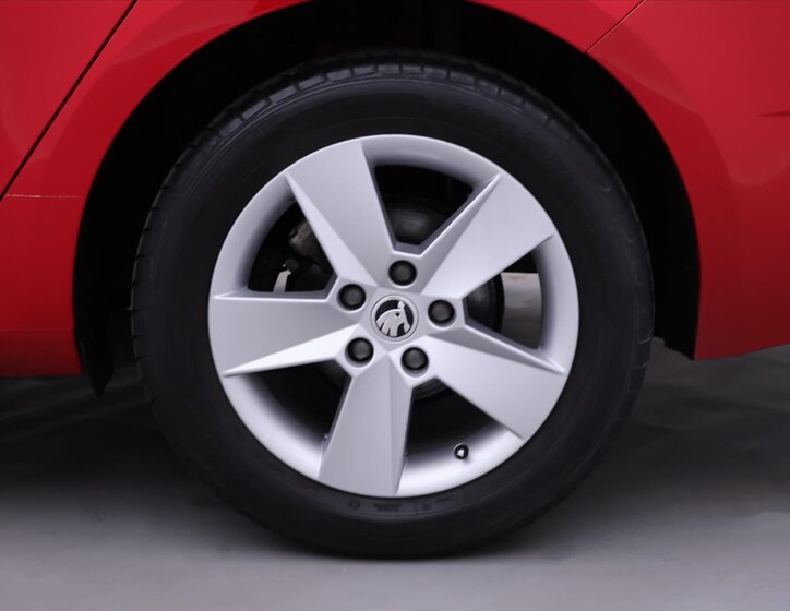 Škoda Octavia Liftback 999,0 85 kw