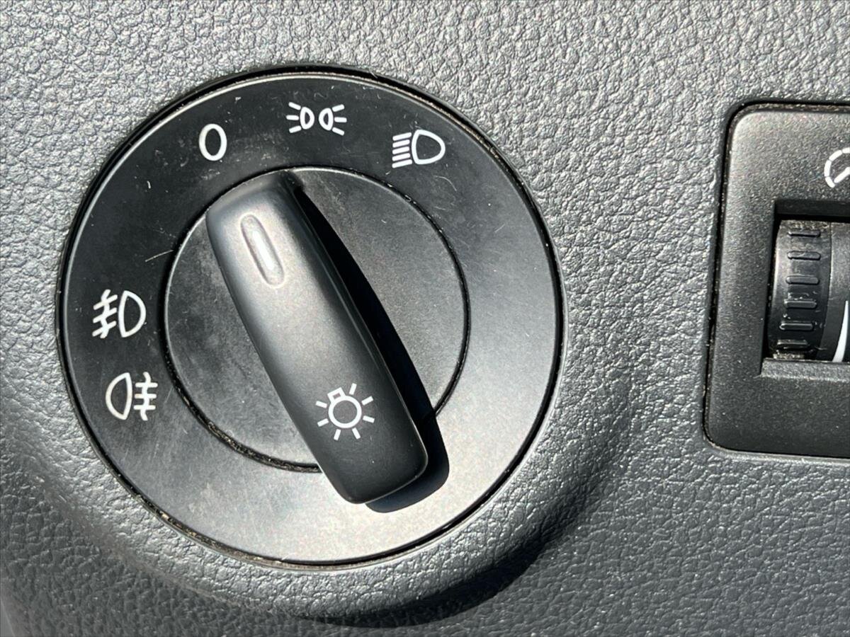 Volkswagen Caddy Skříň 1,4 l 92 kw