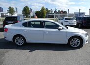 Škoda Superb Liftback 2,0 l 147 kw