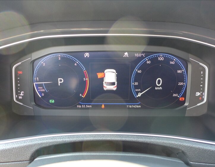 Volkswagen T-Roc SUV / Terénní 2,0 l 110 kw