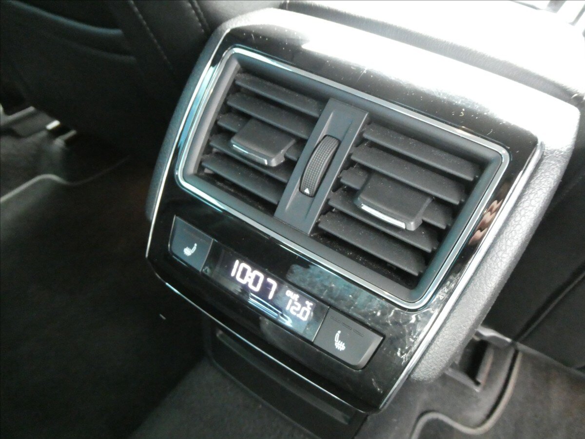 Škoda Superb Liftback 2,0 l 110 kw